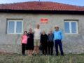 Isko iz Luksemburga spojio učitelje i đake: Ružica i Simo nakon 37 godina ponovo na Ponoru, dočekani su suzama radosnicama i zagrljajima