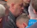Snimak koji slama i najtvrđa srca: Halidov unuk Belmin bio neutješan u zagrljaju oca (VIDEO)