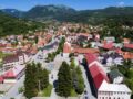“Utovarite pacijenta, laka mu zemlja”: Ljekar odbio da pošalje vozilo na teren uprkos prijavi da je američkom turisti pozlilo
