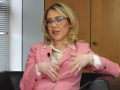 Država tužila Vesnu Bratić: “Da isplati novčani iznos nastao zbog nezakonite smjene direktora vapitno-obrazovnih ustanova”