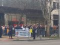 Protest ispred Skupštine Crne Gore zbog dolaska Milorada Dodika