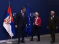 Snimljen neugodan trenutak u Briselu, fon der Lajen zaustavila Vučića: “Čekaj da se udaljimo od kamera…” (VIDEO)
